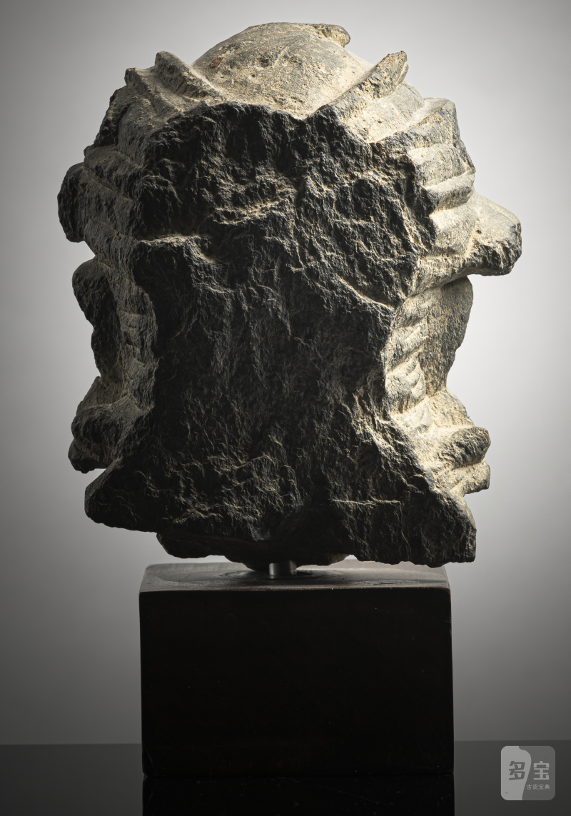 A GREY SCHIST HEAD OF A BODHISATTVA - 图2